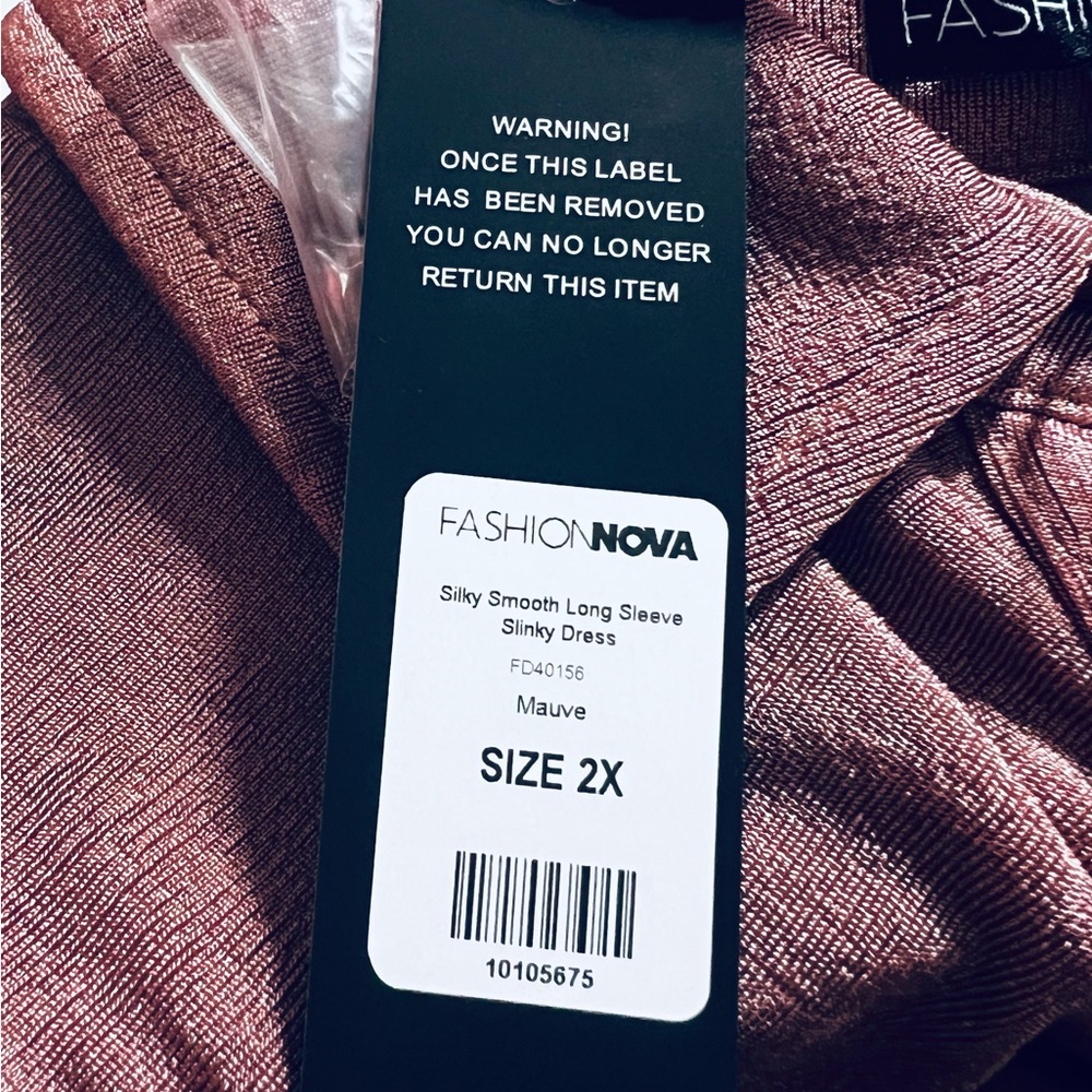 Fashion Nova silky, smooth, long sleeve slinky maxi dress - Picture 7 of 7